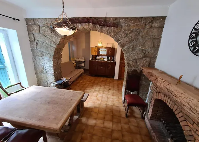 Maison De Caractere Avec Piscine